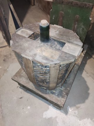 Garrafas de cristal con cesta