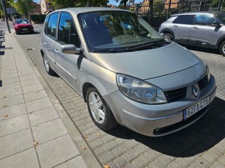 Renault Scenic 1.9 dci 120cv 6v 250000km año2004