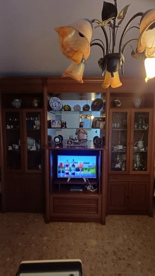 Mueble Comedor Madera y Cristal