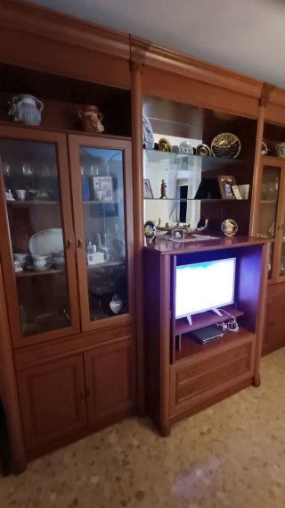 Mueble Comedor Madera y Cristal