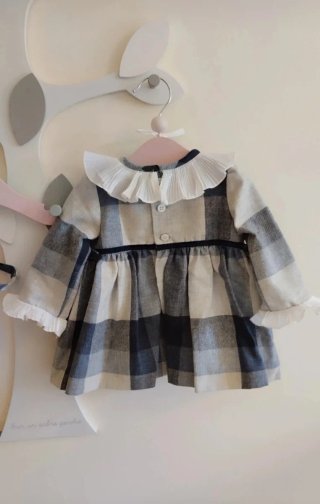 Vestido y capota José Varón