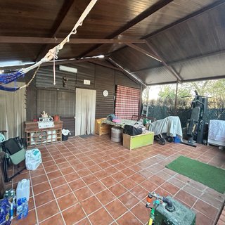 Parcela en el Camping de Daganzo de Arriaba