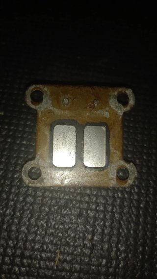 Caja de láminas minimoto
