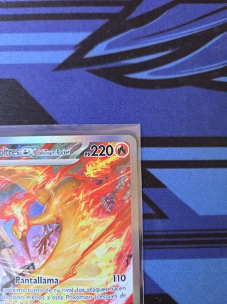 Carta Pokémon Moltres EX del Team Rocket 229/182