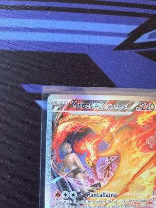 Carta Pokémon Moltres EX del Team Rocket 229/182