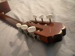 Guitarra Clasica Admira Paloma con Preamp Fishman⁠