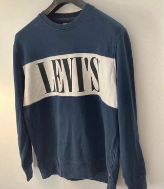Lotto 2 felpe Levi's e ellesse vintage