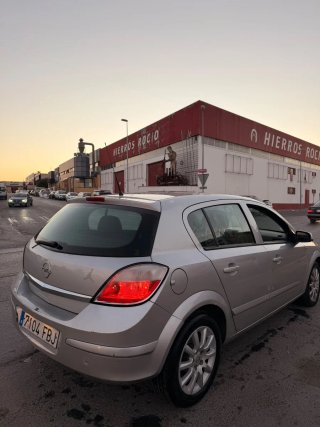Opel Astra 2007