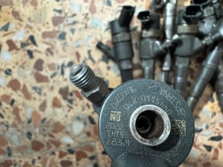 DEFECTUOSO 0445110183 MERCEDES OPEL FIAT INYECTOR