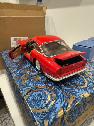 Maqueta Ferrari 250 GT Lusso 1:18 Burago