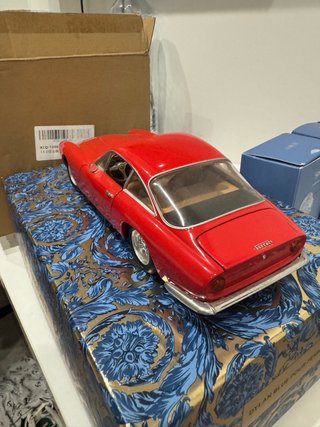 Maqueta Ferrari 250 GT Lusso 1:18 Burago