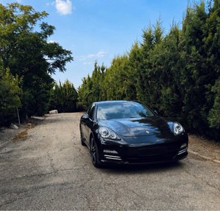 Porsche Panamera 4S