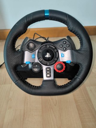 Volante Logitech G29 averiado