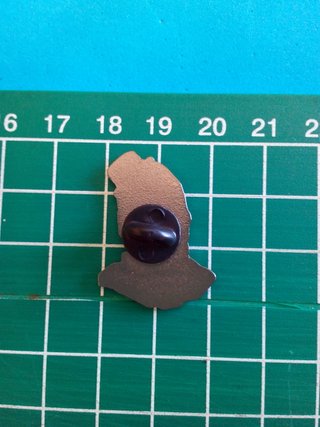 Pin Broken Soul Clown Metal