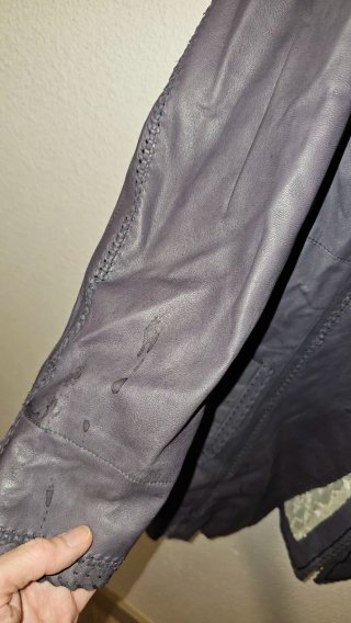 Cappotto vintage in pelle viola