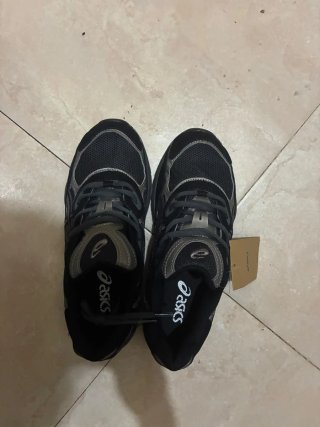 Asics Gel NYC Negro/Gris Nuevas