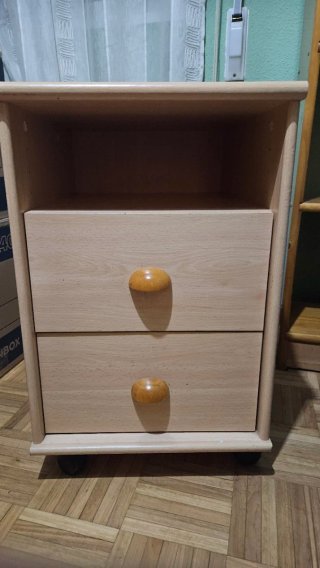 Cajonera de escritorio con ruedas