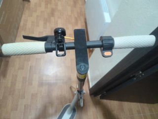 Patinete Xiaomi Mi Electric Scooter Essential