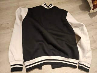 Chaqueta Adidas Negra y Blanca