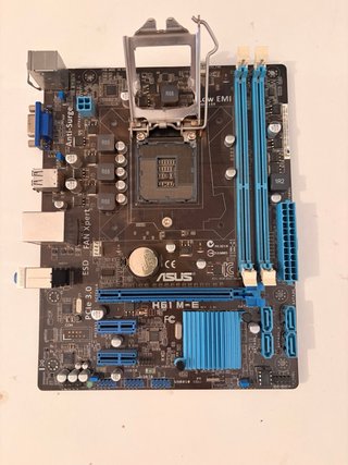 Placa Base ASUS H61M-E
