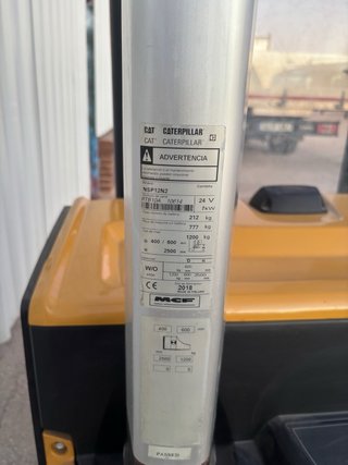 Apilador Eléctrico Caterpillar NSP12 N2