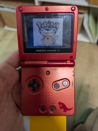 Pokemon Amarillo Game Boy DMG-APSS-ESP