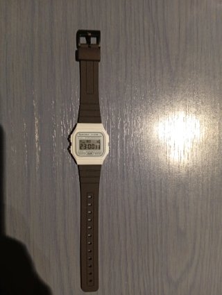 Reloj Romtimes F-91W Digital Blanco