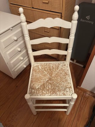 Escritorio y silla a juego