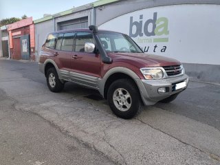 Mitsubishi Montero 2000