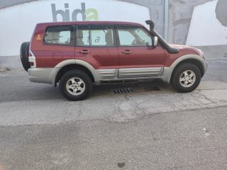 Mitsubishi Montero 2000