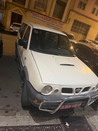 Nissan Terrano II 1998