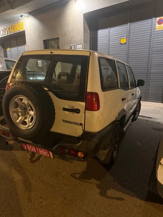 Nissan Terrano II 1998