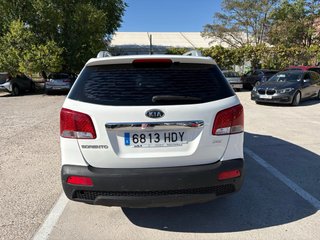 KIA Sorento 213