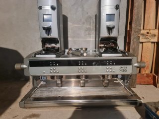 Cafetera Gaggia y Molinillos