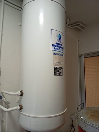 Termo 100L y estufa de casca y gasoil