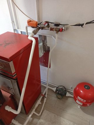 Termo 100L y estufa de casca y gasoil