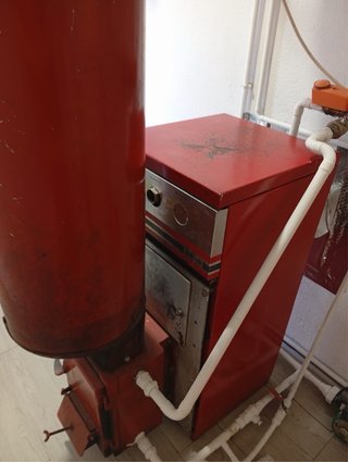 Termo 100L y estufa de casca y gasoil