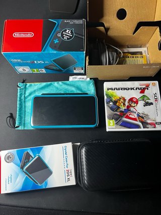 Nintendo New 2DS XL Negra/Azul