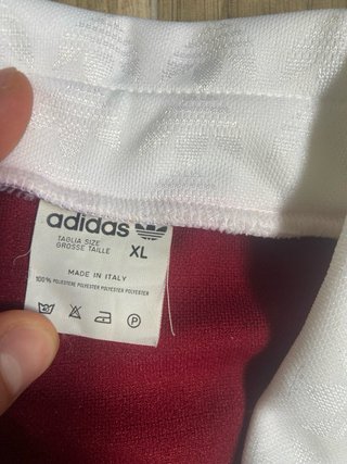 Maglietta Adidas Vintage a Manica Lunga Rossa
