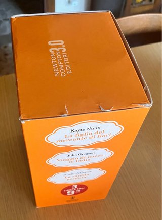 Cofanetto "Amori Lontani" (Newton Compton Editori)