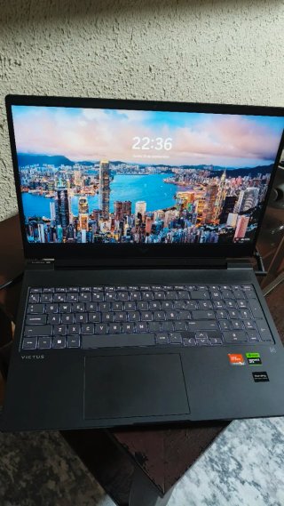 HP Victus RTX 4050