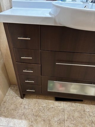 Mueble de baño y espejo