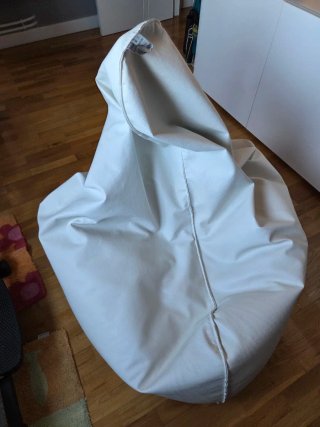 Puf pera XL HAPPERS blanco