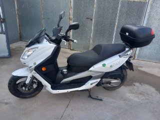 Scooter AEON 125 CC Blanca