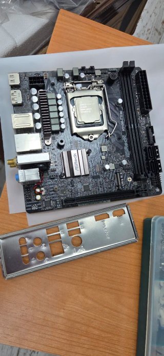 Placa Base ASRock + CPU + Disipador