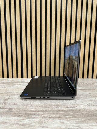 Dell Precision 7670 i7 64GB 1TB 16"