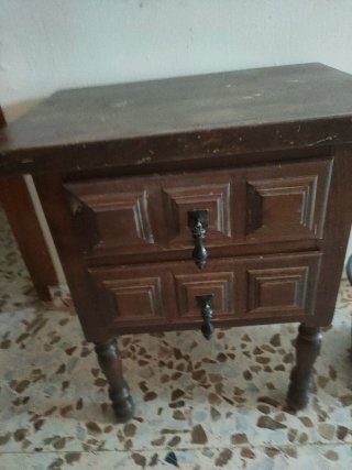 Mesitas de noche de madera