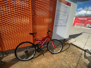 Bicicleta de montaña ActivTrak roja