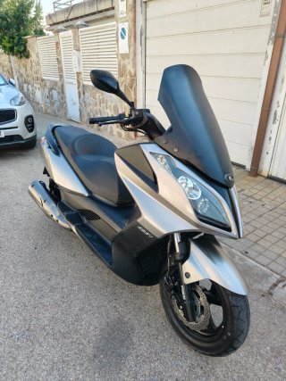 Kymco Super Dink 125cc Plata/Negro, 2017, 15.000km