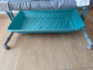 Culla con letto per neonato